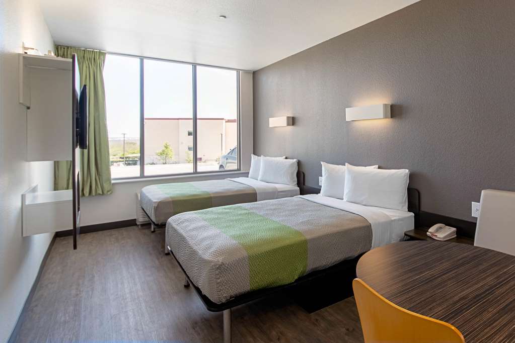 Motel 6 Austin TX Airport - photo 12