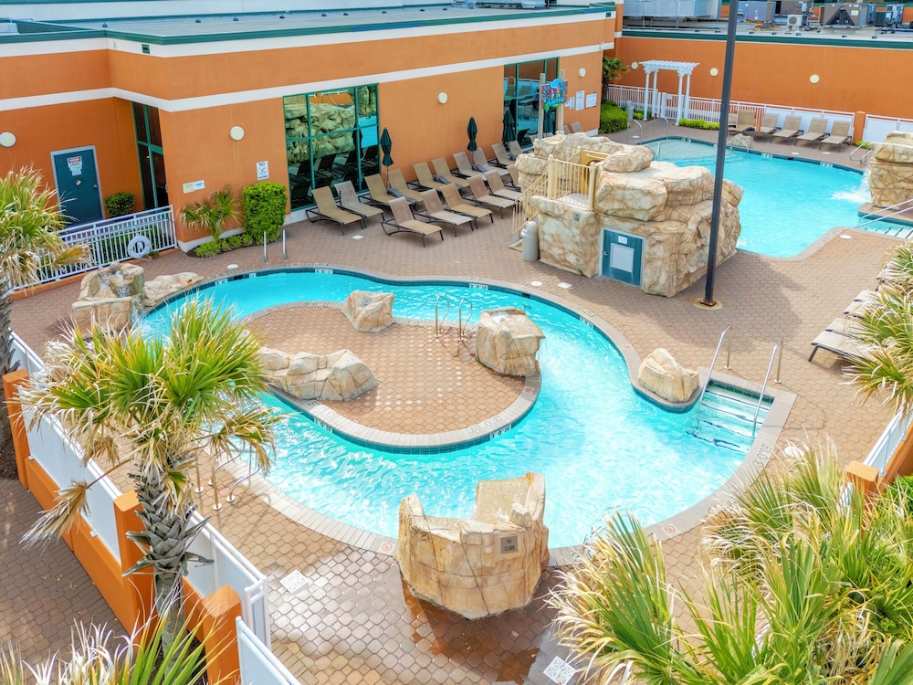 Holiday Inn & Suites Virginia Beach North Beach by IHG - photo 51