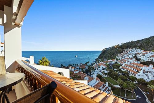 H1786 Hamilton Cove Villa 17 86 — 4-Star Luxury Hotel in Avalon, United States