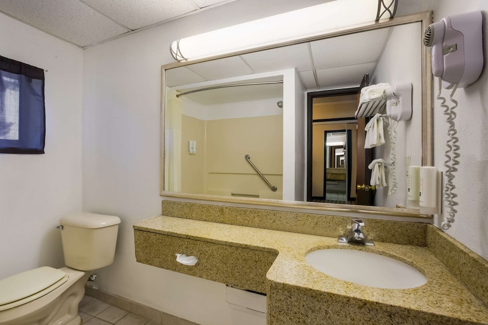 Quality Inn & Suites Millville - photo 14
