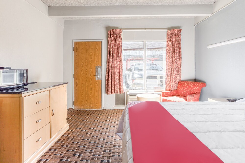 Hotel Oklahoma City Lincoln Blvd - photo 8