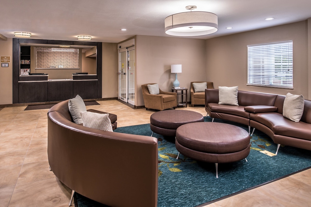 Candlewood Suites Kansas City Speedway by IHG - photo 28