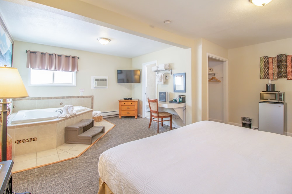 Murphy's River Lodge - photo 11