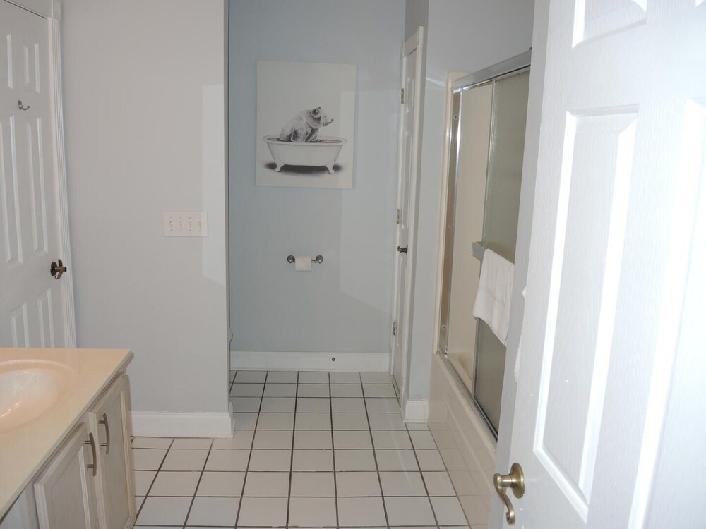 Brunswick Plantation Resort and Golf Condo 307M with Outdoor Pool by RedAwning - photo 12