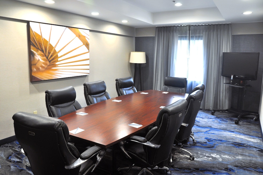 Fairfield Inn & Suites Jacksonville Airport - photo 30