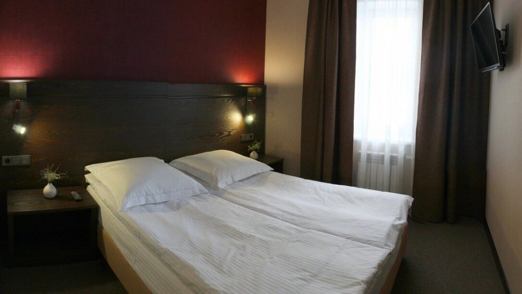 Lazurit Mini Hotel — Zlatoust — photo 4