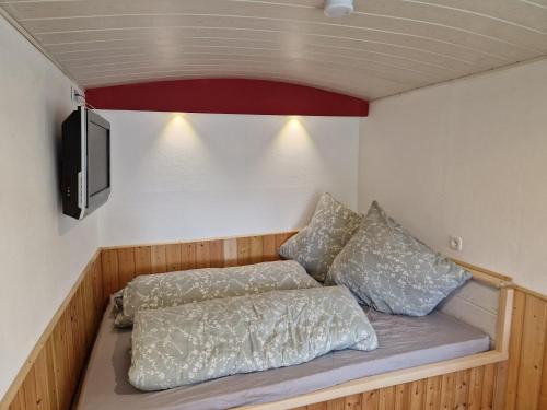 Alter Schaustellerwagen - last minute hotel in Unknown City