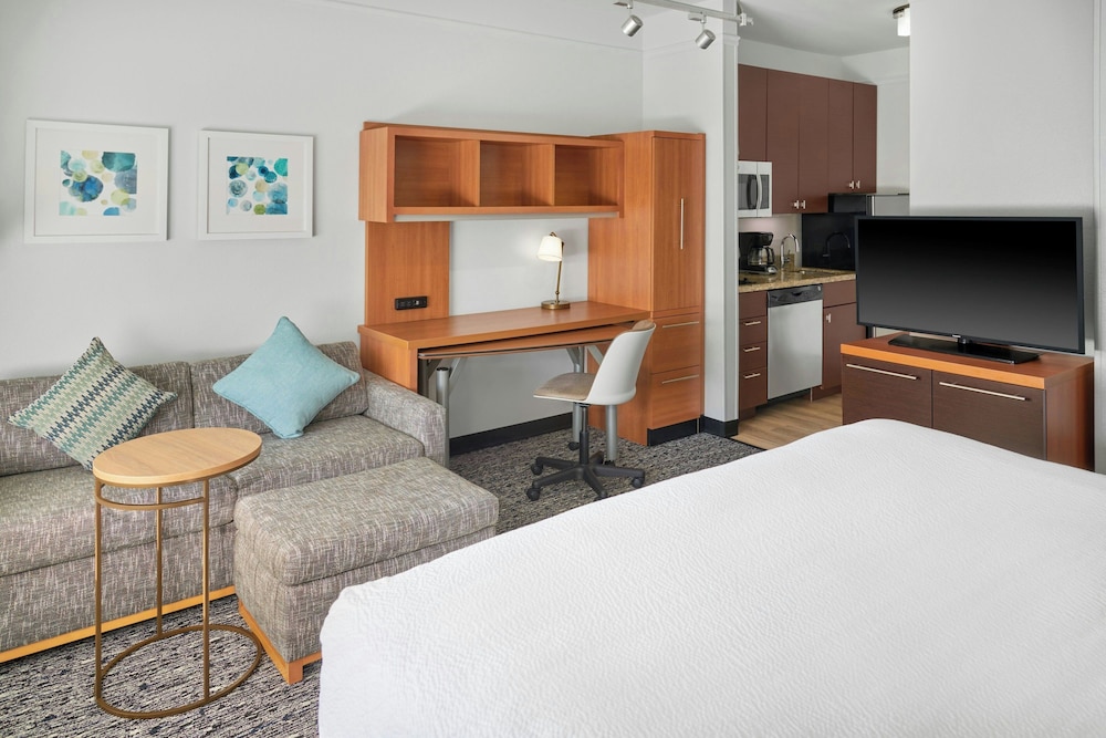 TownePlace Suites by Marriott Detroit Troy - photo 4