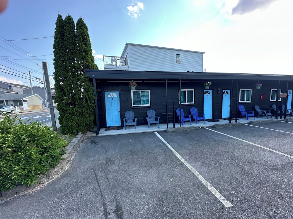 Old Orchard Beach Motel - photo 23