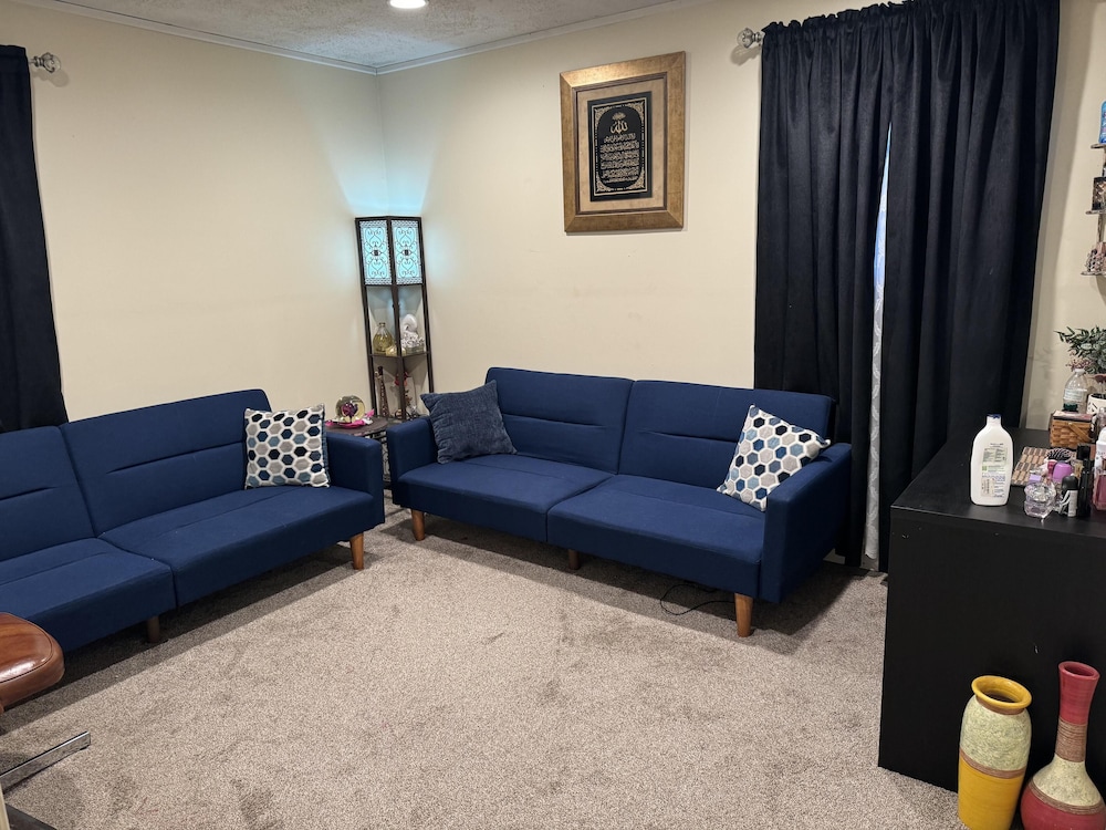 5 Bedroom Apartment Hotel — 4-Star Luxury Hotel in Keansburg, United States