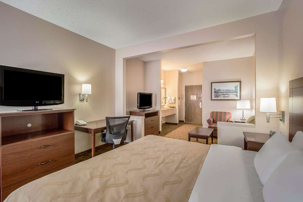 Quality Inn & Suites Lawrence University Area - photo 27