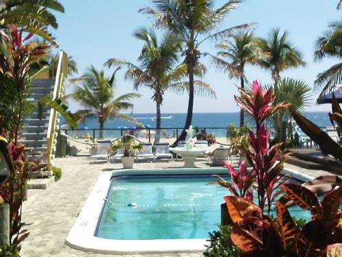 Captain's Quarters Resort — hotel in Lauderdale-By-The-Sea