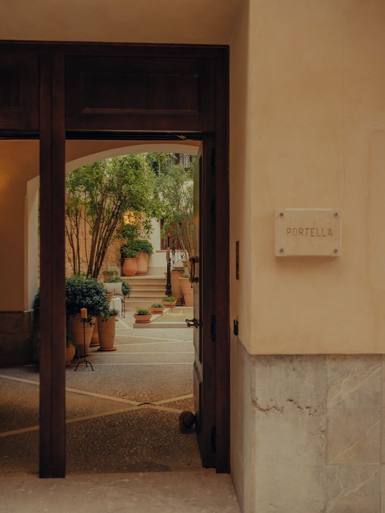 Hotel Portella - last minute hotel in Palma