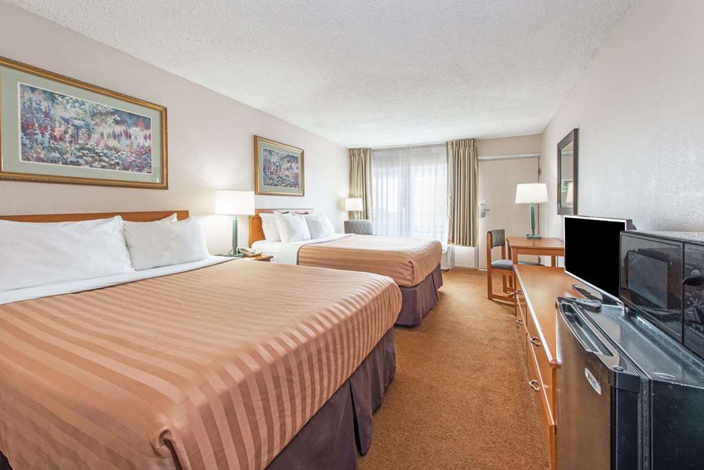 Days Inn by Wyndham Elizabethtown - photo 8