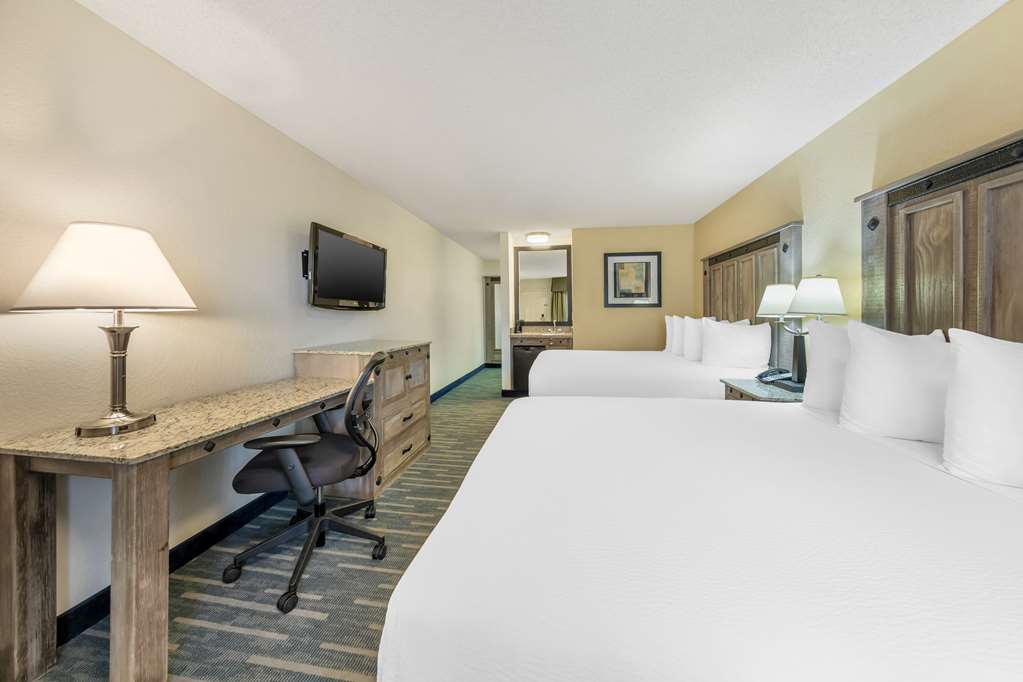 Best Western Americana Inn - photo 16