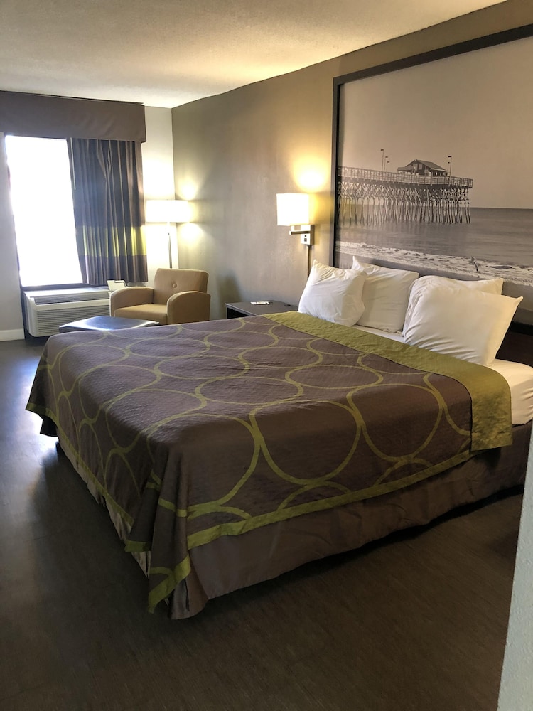 Super 8 by Wyndham Orangeburg - photo 6