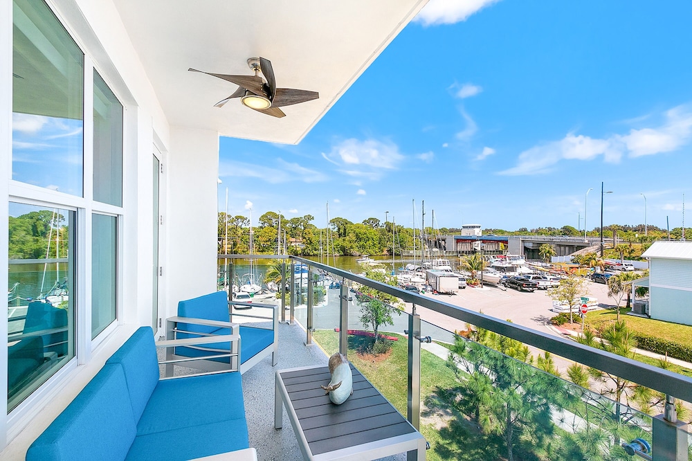 Cape Crossing Resort & Marina - photo 47