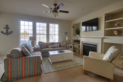 128E October Glory — Ocean View — photo 3