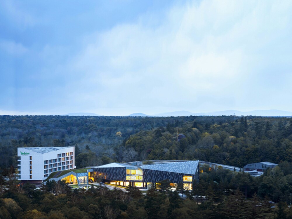 Zhi Resort — 4-Star Luxury Hotel in Tongzilin, People's Republic of China