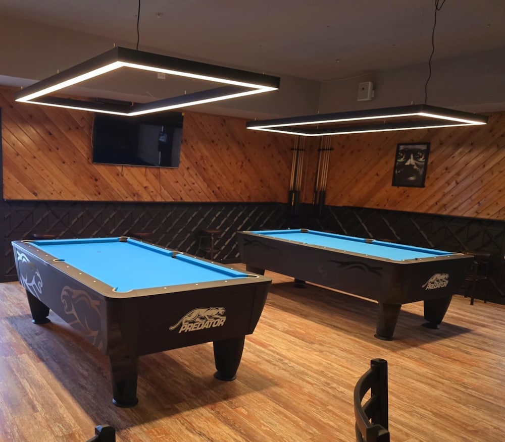 Brush inn and Suites - photo 19