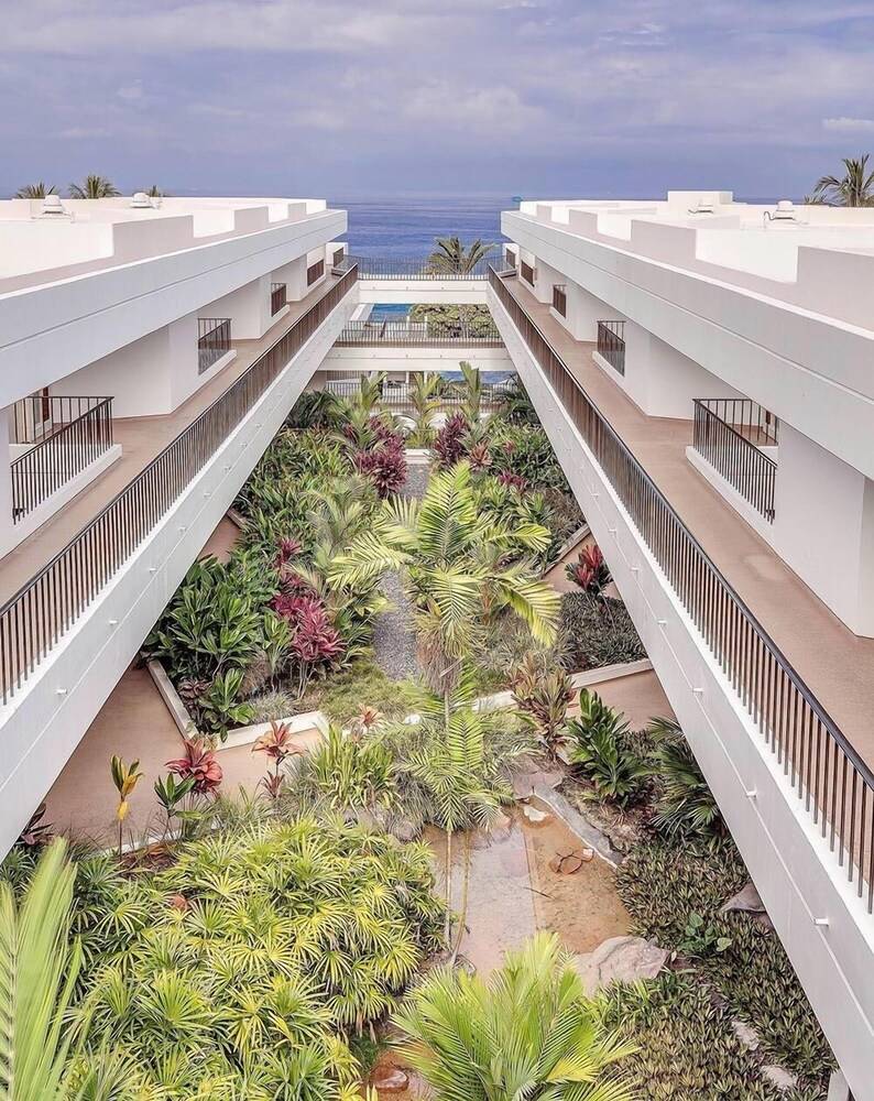 The Royal Sea Cliff Resort - photo 21