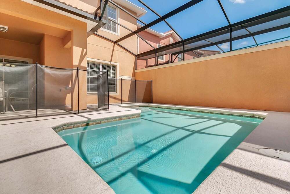 4 Bedrooms 3 Bathrooms Paradise Palms 8976 Mp - photo 2