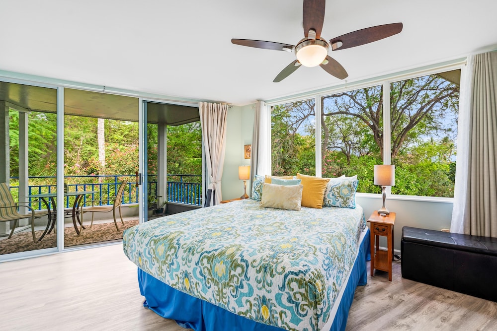 Mauna Loa Village — Kailua Kona