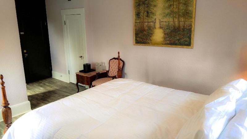 The DeLand Hotel - photo 14