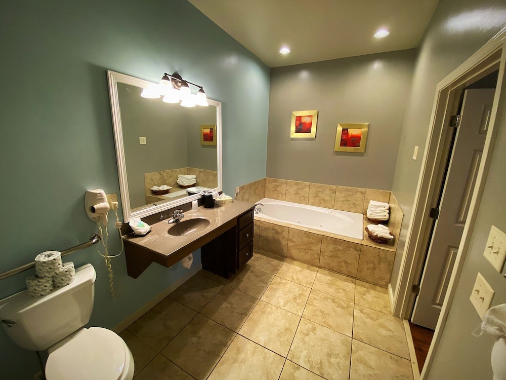 Copperhead Lodge and Resort Cabin Rentals - photo 39
