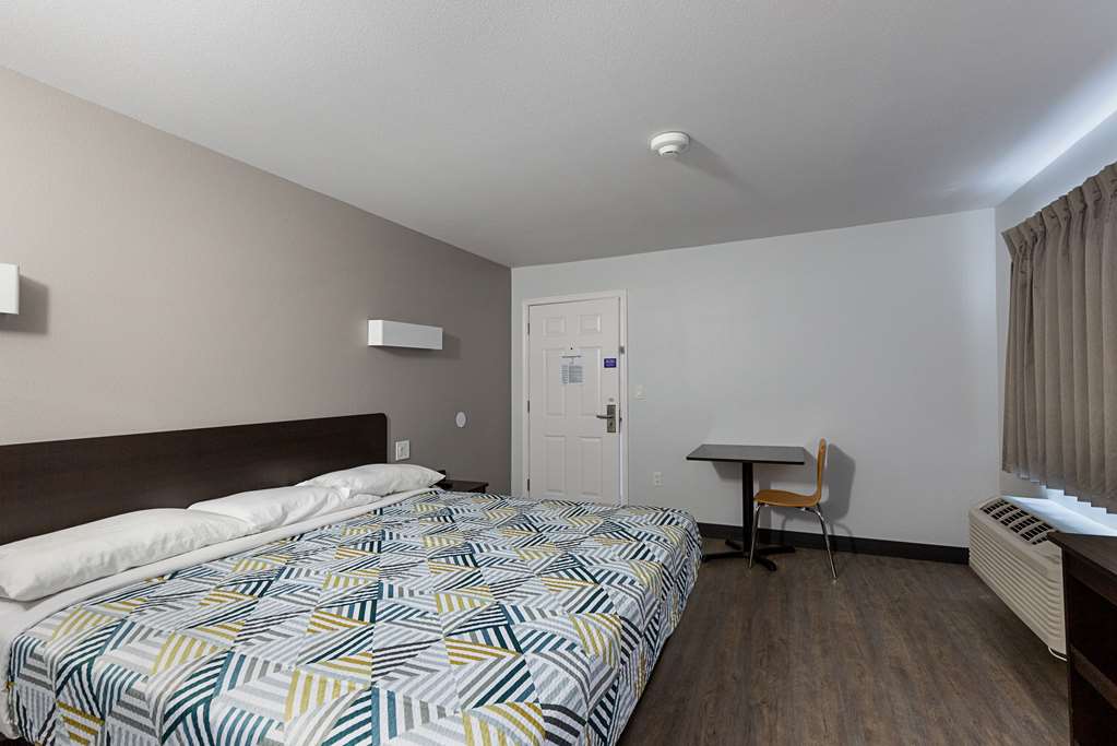 Motel 6 Show Low AZ - photo 6