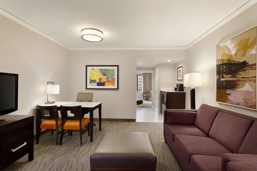 Embassy Suites by Hilton Irvine Orange County Airport - photo 21