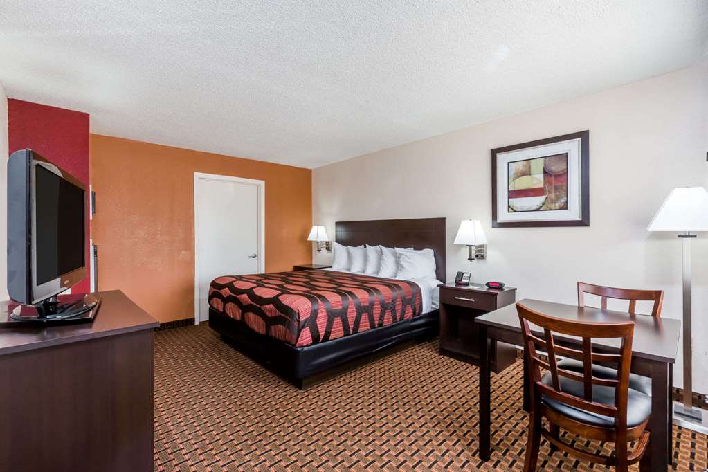 Days Inn by Wyndham Pearl Jackson Airport - photo 7
