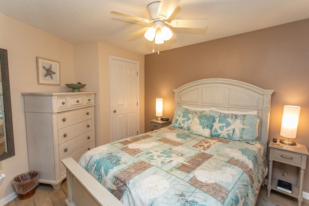 Royal Garden Resort 1506 2 Bedroom Condo by RedAwning - photo 2