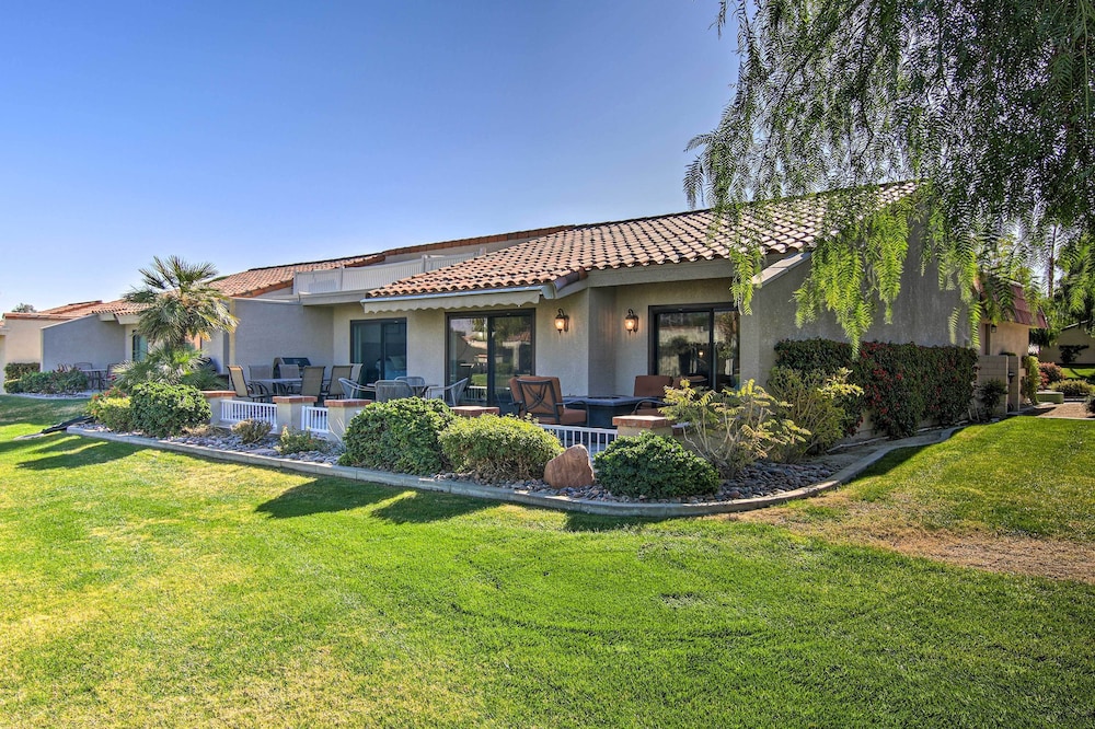 Updated Palm Desert Escape w Resort Amenities - featured photo