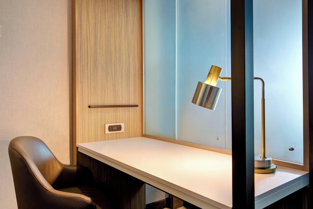 SpringHill Suites by Marriott Orangeburg - photo 13