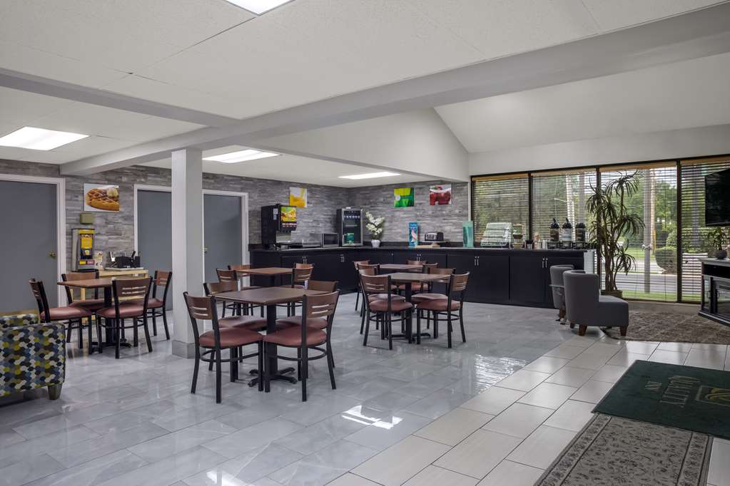 Quality Inn Toledo Westgate - photo 25