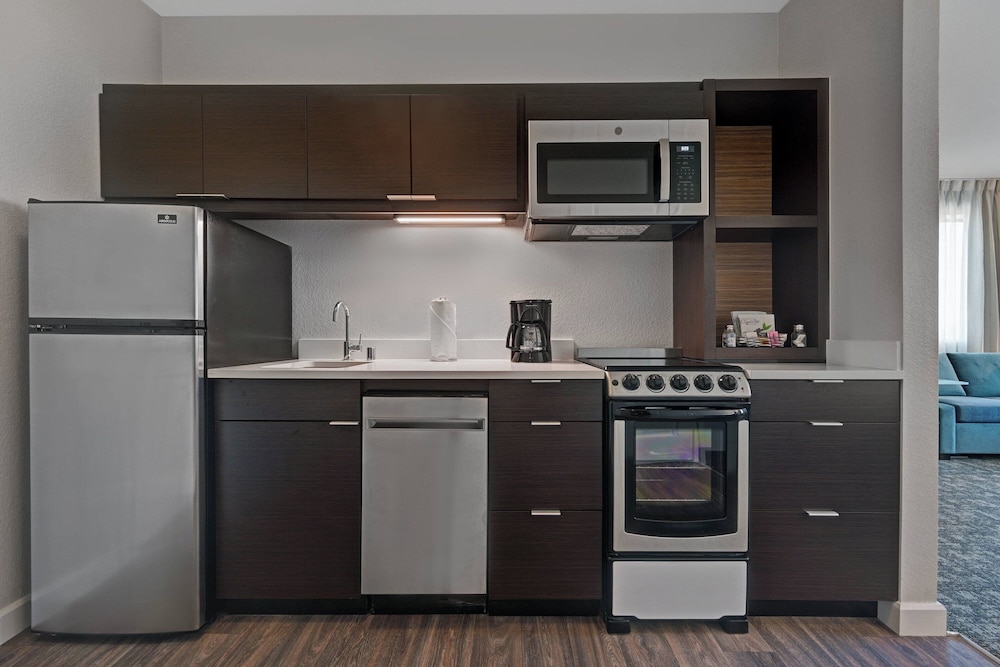 TownePlace Suites by Marriott Sacramento Airport Natomas - photo 24
