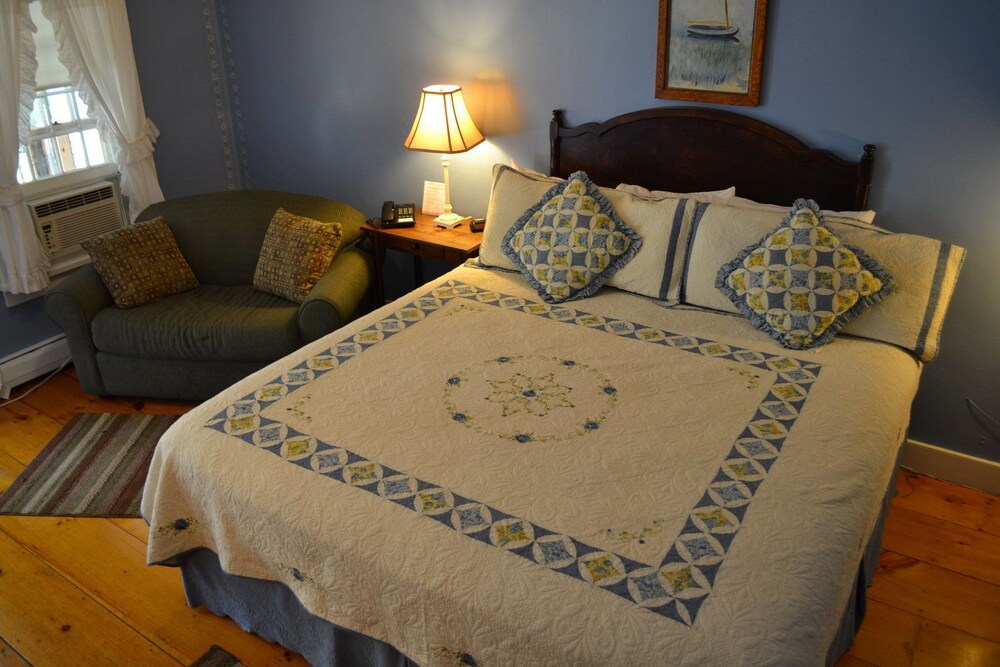 Dowds Country Inn - photo 10