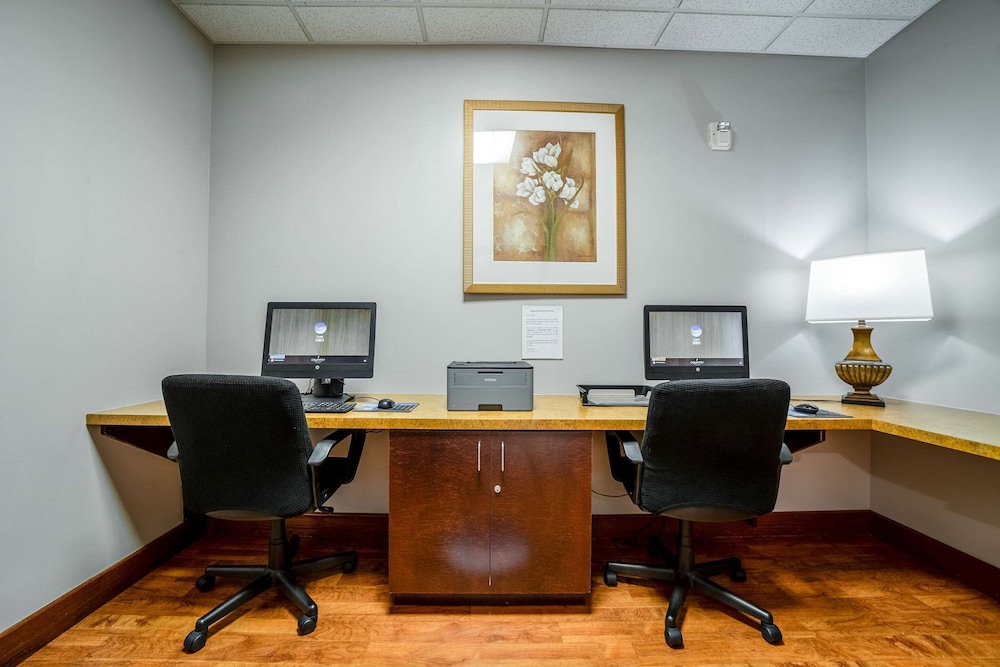Country Inn & Suites by Radisson Ontario at Ontario Mills CA - photo 94
