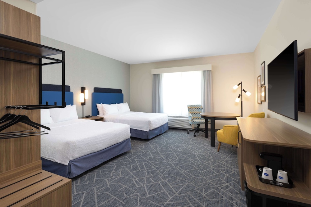 Hampton Inn & Suites by Hilton Cottonwood - photo 6