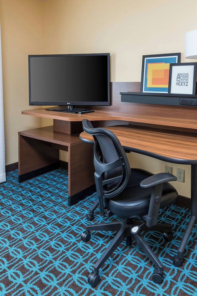 Fairfield Inn & Suites Lincoln - photo 6