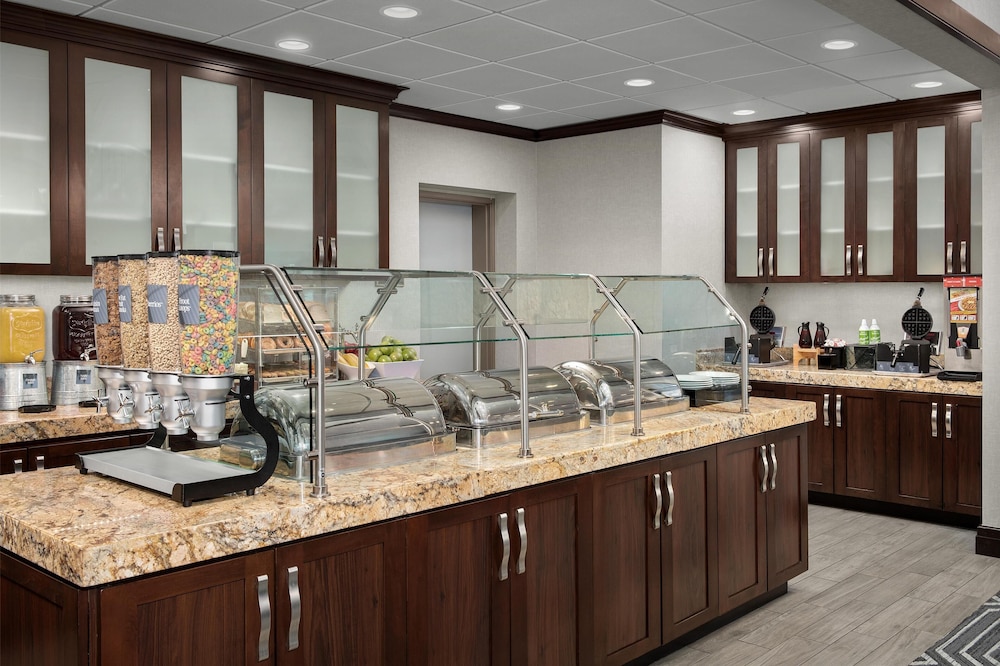 Homewood Suites by Hilton Lynnwood Seattle Everett WA - photo 33