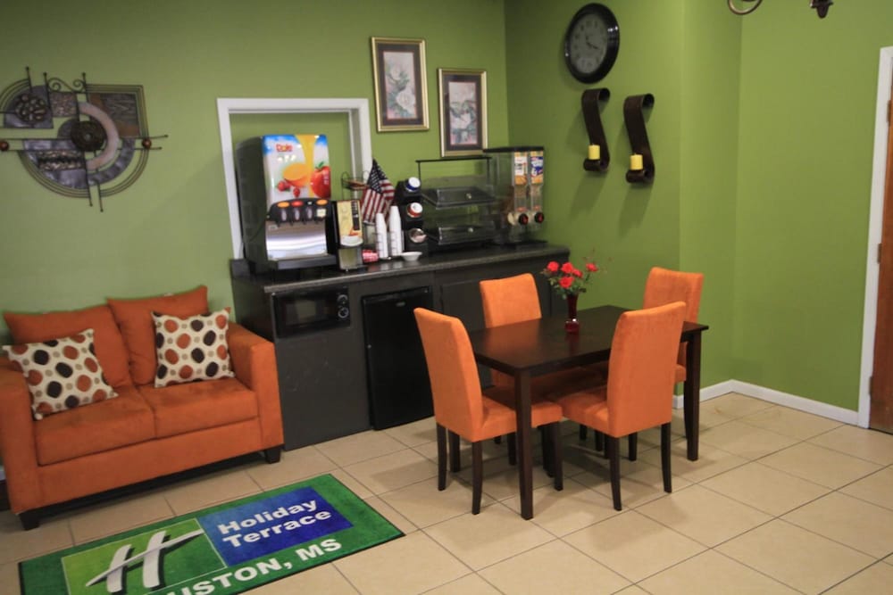 Holiday Terrace Motel - photo 24