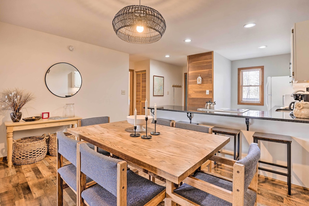 Private Balcony and Resort Perks Silverthorne Condo - photo 8