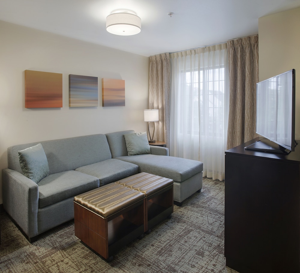 Staybridge Suites Fayetteville Univ Of Arkansas by IHG - photo 2