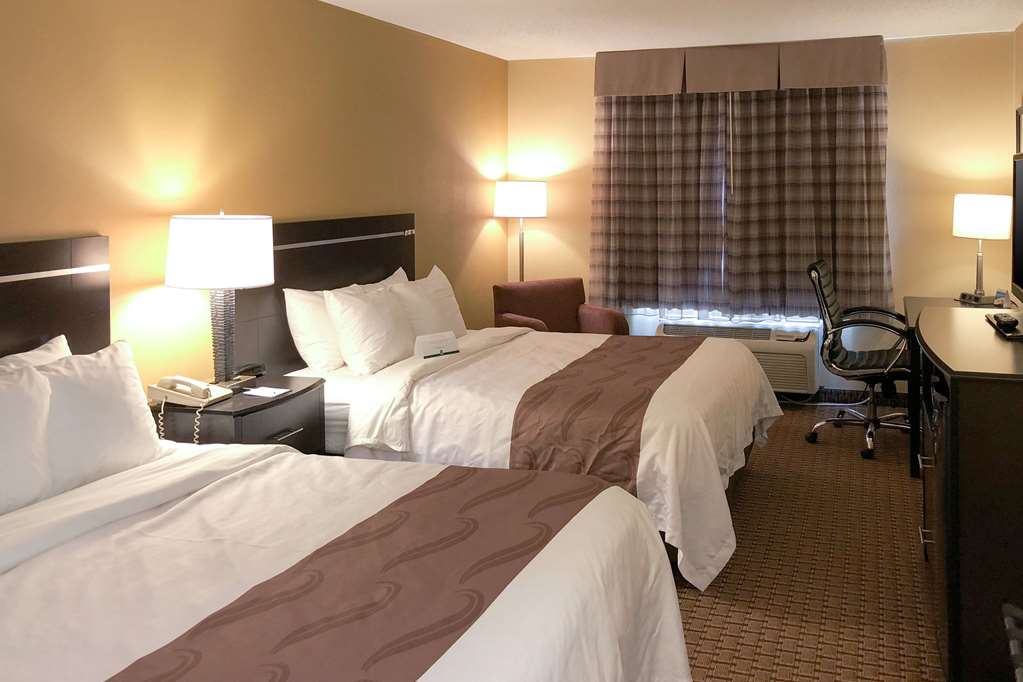 Quality Inn & Suites Sun Prairie Madison East - photo 4