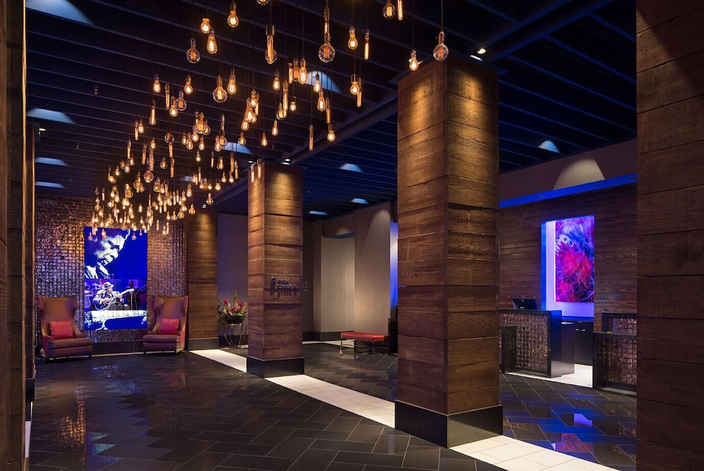 Wind Creek Casino & Hotel Montgomery - photo 2