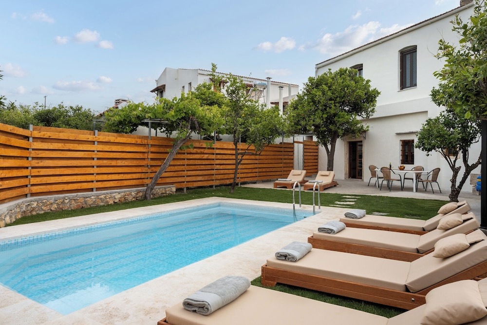 The Olive Mill House Luxe Villa — 4-Star Luxury Hotel in Rethymno, Greece