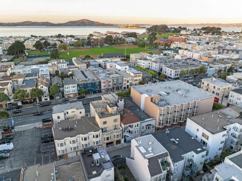 SureStay by Best Western San Francisco Marina District - photo 44