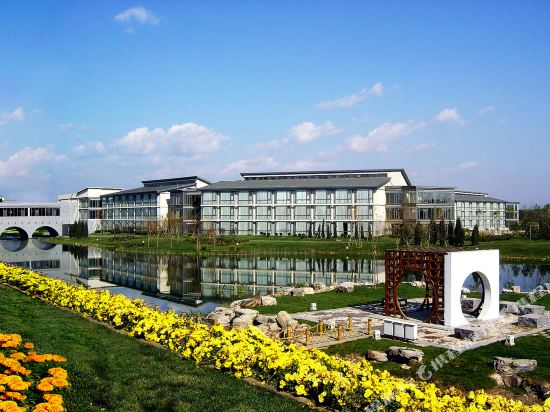 Nirvana Resort - carbon neutral hotel in Beijing